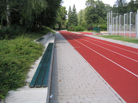 Laufbahn mit Traversen