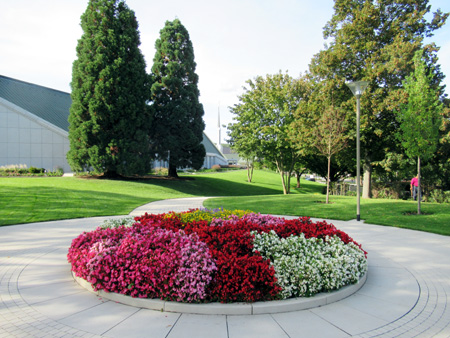 Rondel mit Wechselbeetbepflanzung