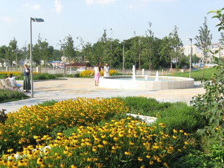 Blick auf den Brunnen